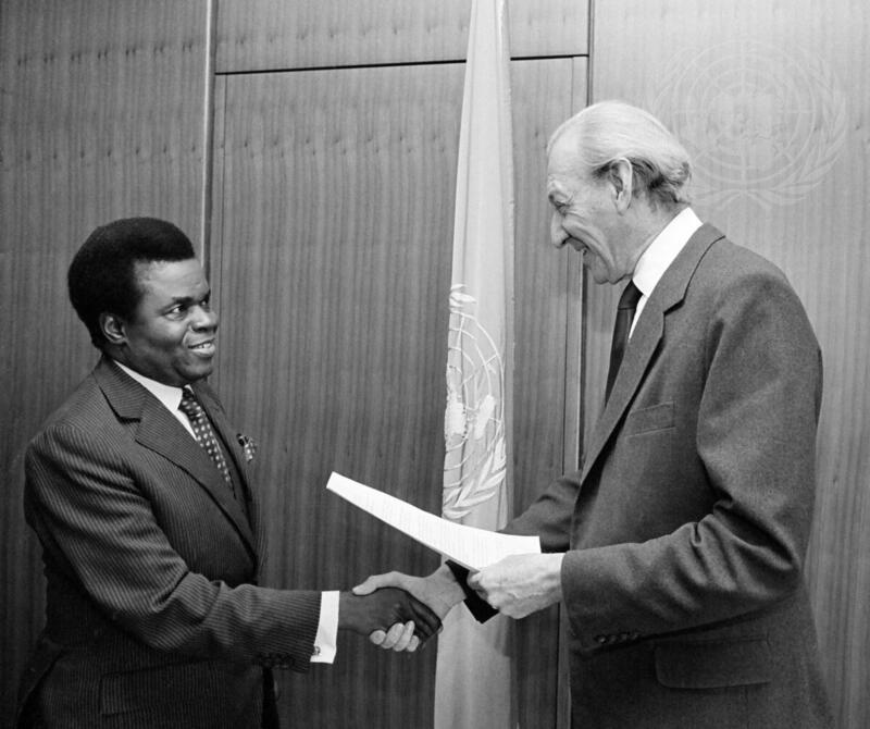 New Permanent Representative of Malawi Presents Credentials