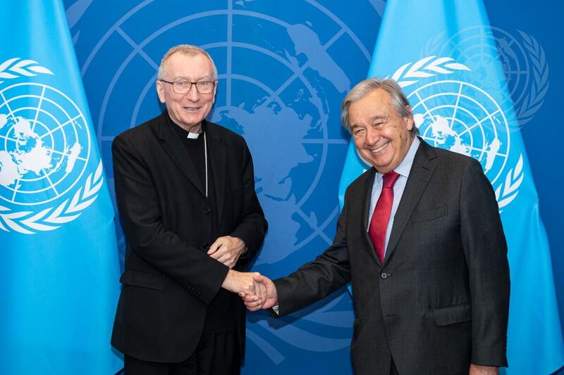 Secretary-General Meets with Secretary of State of Holy See