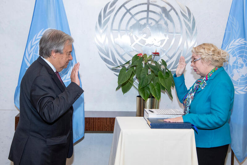 Secretary-General Swears in Director-General of UN Office at Geneva