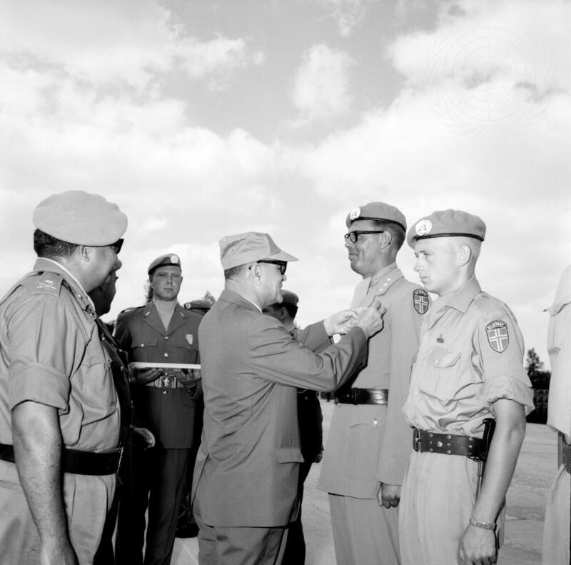 Dr. Bunche Visits UNEF In Gaza