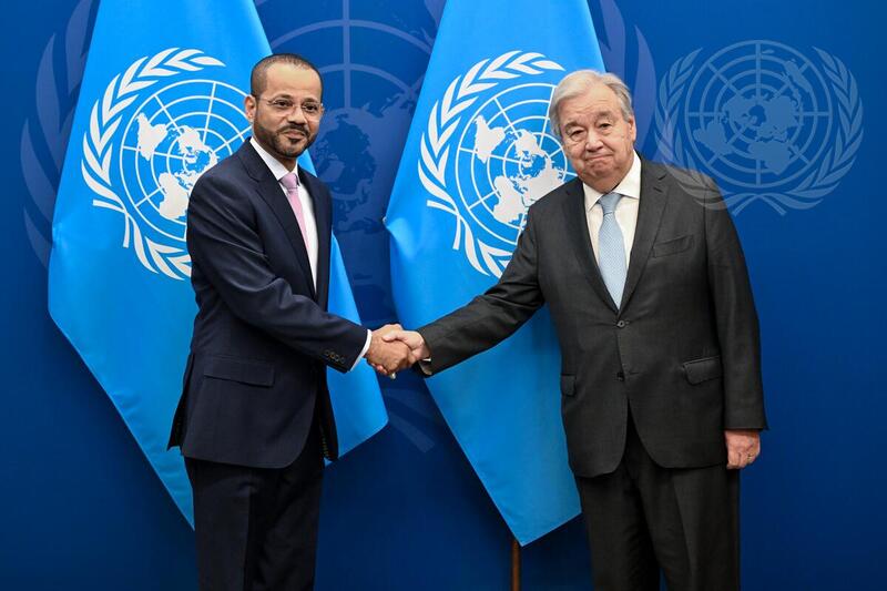 Secretary-General Meets with Foreign Minister of Oman