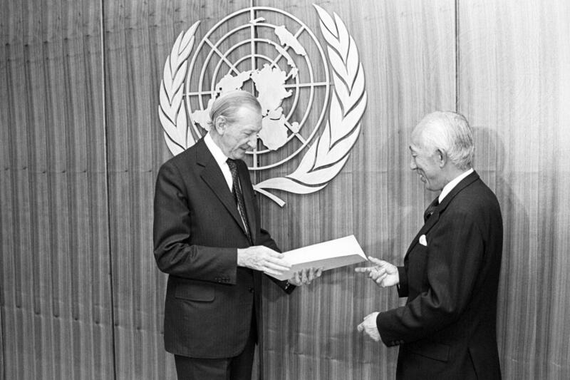 Japan Accedes to Convention on Refugees