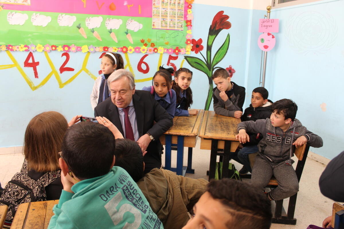 Secretary-General Visits UNRWA School