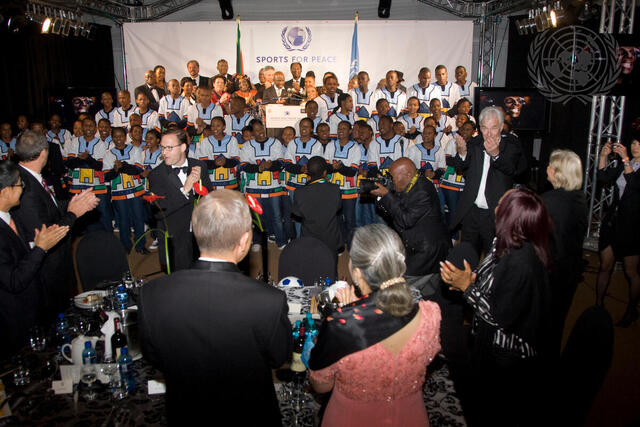 Secretary-General and Wife Attend MDGs &quot;Sports for Peace&quot; Gala