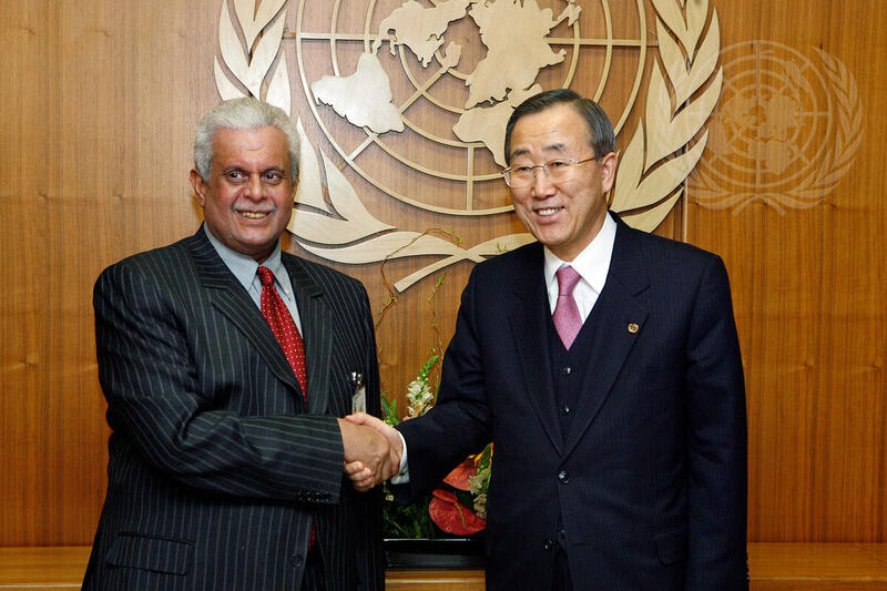 Secretary-General Meets Senior Government Official of State of Qatar