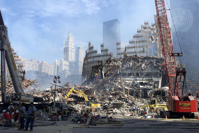 Secretary-General Visits World Trade Center Site, &quot;Ground Zero,&quot; following Terrorist Attacks