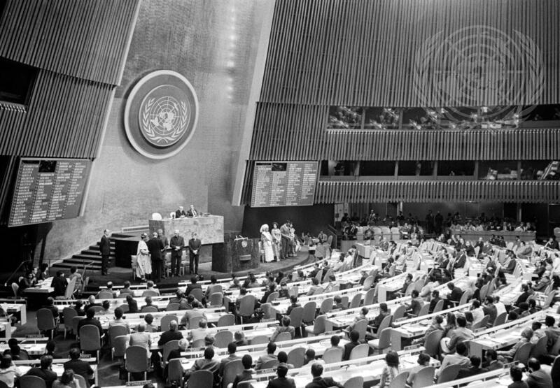 General Assembly Observes International Anti-Apartheid Year; Gold Medals Presented for Distuguished Service Against Apartheid