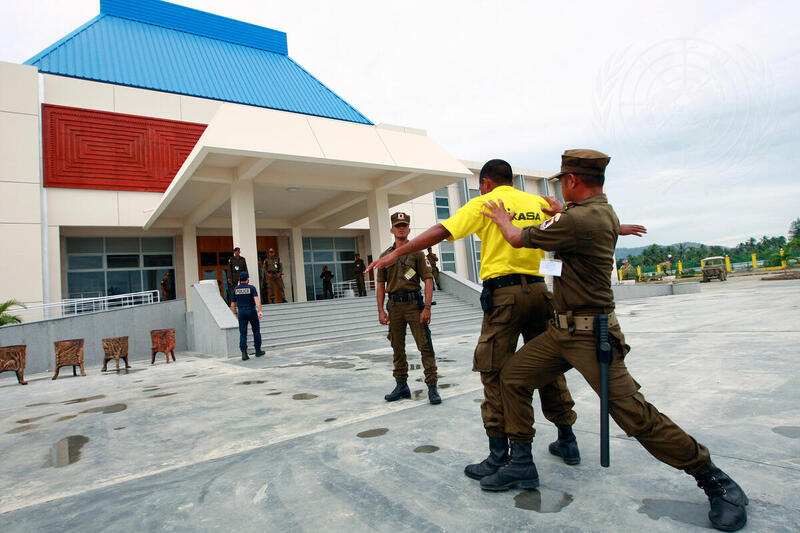 French National Police Train Timorese Government Security Guards