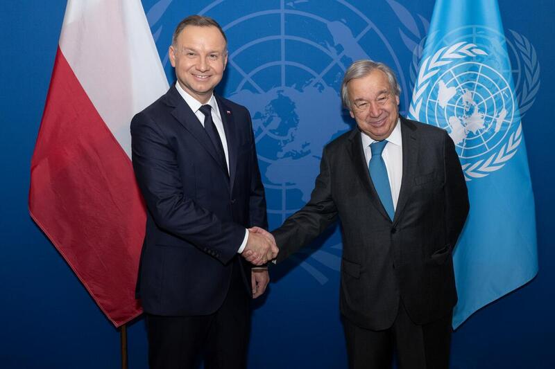 Secretary-General Meets with President of Poland
