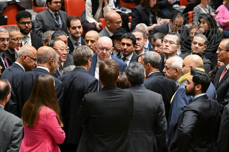 Security Council Adopts Resolution Demanding an Immediate Ceasefire in Gaza