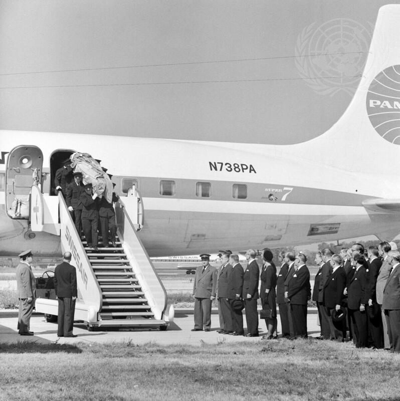 Plane Carrying Bodies of Late UN Secretary-General and Other Staff Makes Stop-Over in Geneva