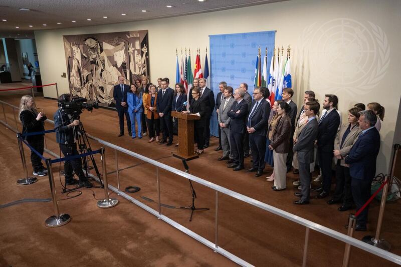 Representative of Ukraine Briefs Press
