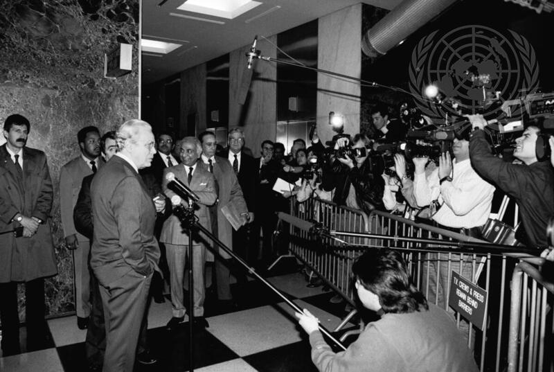 Secretary-General of United Nations Bids Farewell to Press Corps