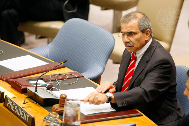 Security Council Decides to Refer Palestinian Application to Committee on Membership