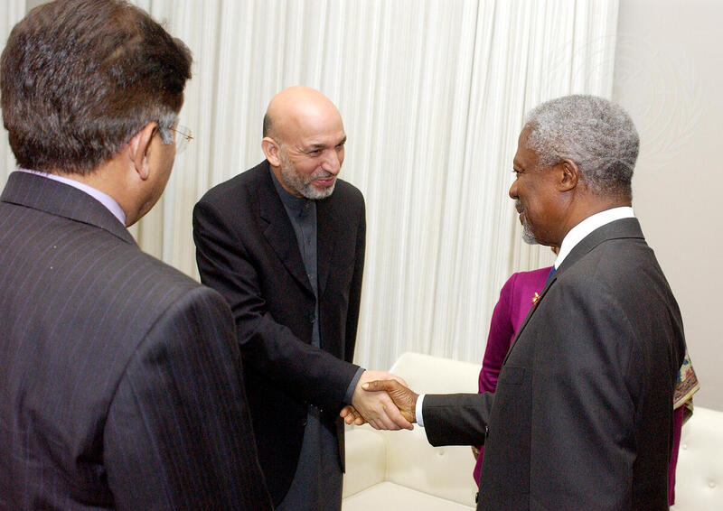 Secretary-General Hosts Lunch In Honor of Heads of State and Government Attending 58th Session of General Assembly