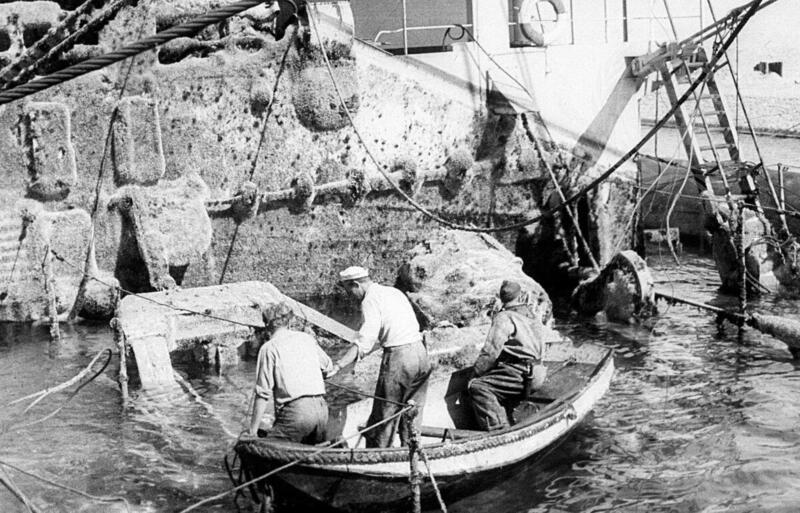 Salvage Work in the Suez Canal