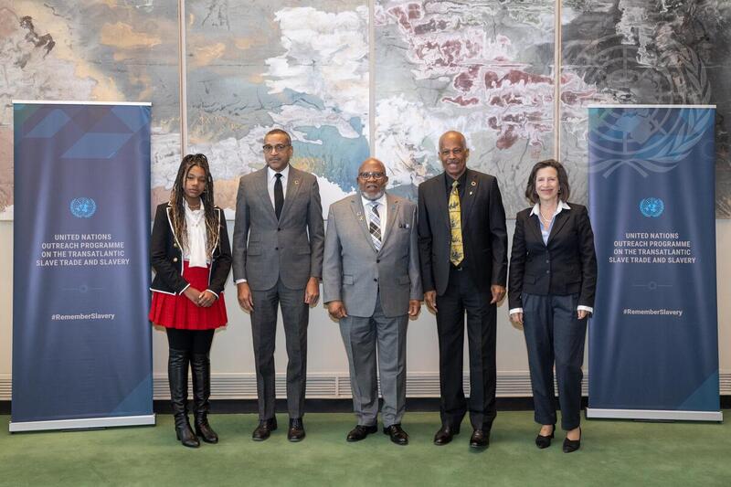 Group Photo on Commemoration of International Day of Remembrance of Victims of Slavery and Transatlantic Slave Trade