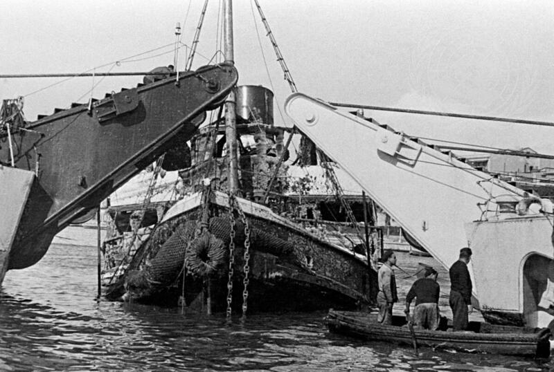 Salvage Work in the Suez Canal