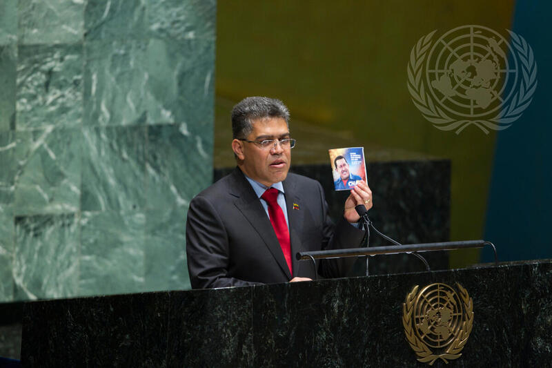 Assembly Pays Tribute to Late Venezuelan President