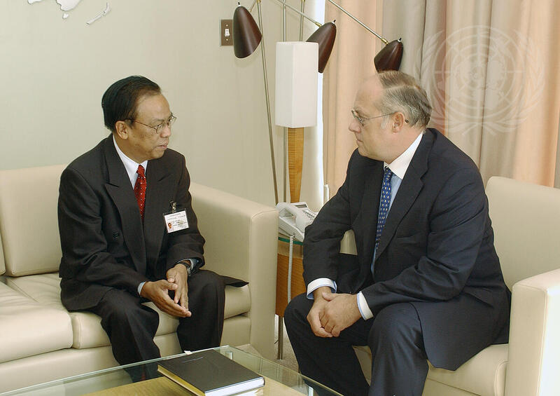 President of General Assembly Meets with Foreign Minister of Myanmar