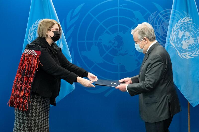 Permanent Representative of New Zealand Presents Credentials to Secretary-General