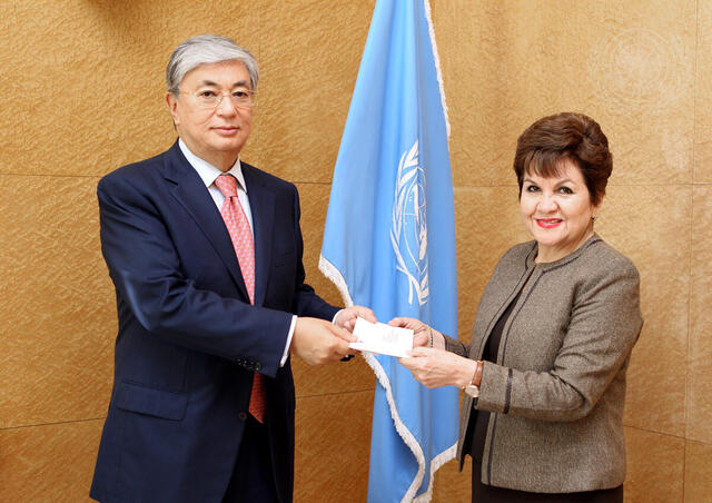 Permanent Representative of El Salvador in Geneva Presents Credentials