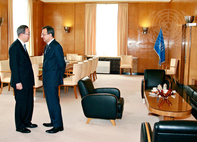 Secretary-General Meets UNOG Director-General
