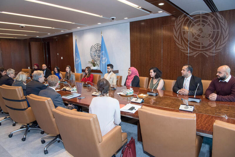 Secretary General Meets Palestinian Journalists Participating in DPI Training Programme