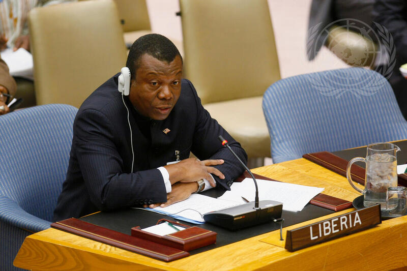 Council Extends Mandate of UN Mission in Liberia for One Year