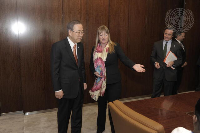 Secretary-General Meets Volunteers of Global Survey, &quot;&quot;My World&quot;&quot;