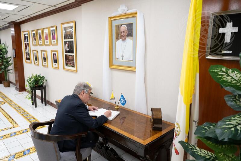Secretary-General Signs Book of Condolences for Pope Francis