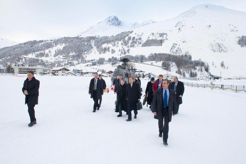 Secretary-General Arrives in Davos