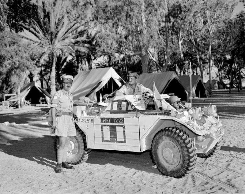 UNEF Commander on Inspection Tour of Desert Outposts