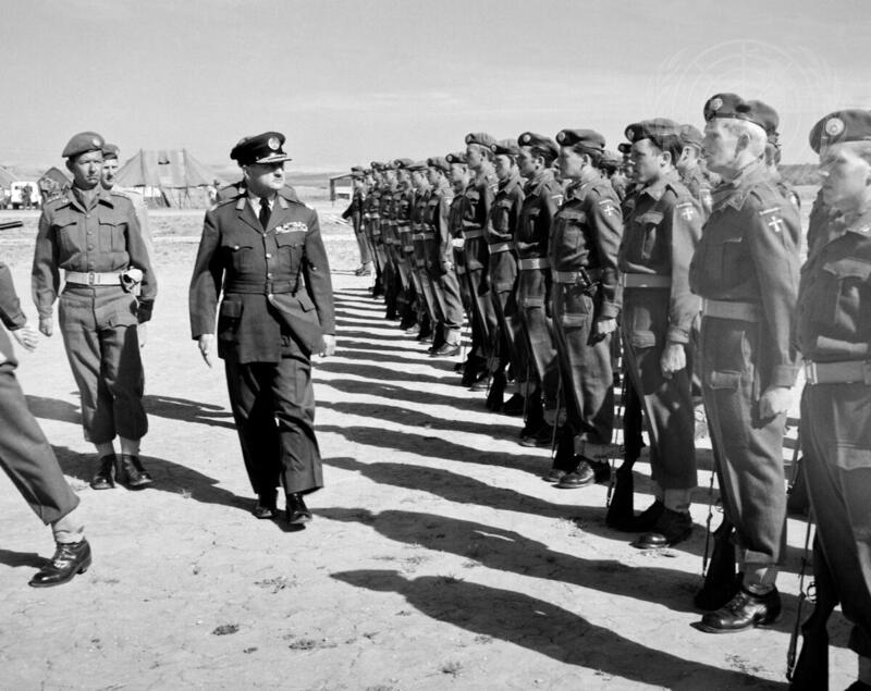 UNEF Commander Pays Tribute to Departing Danish Norwegian Troops