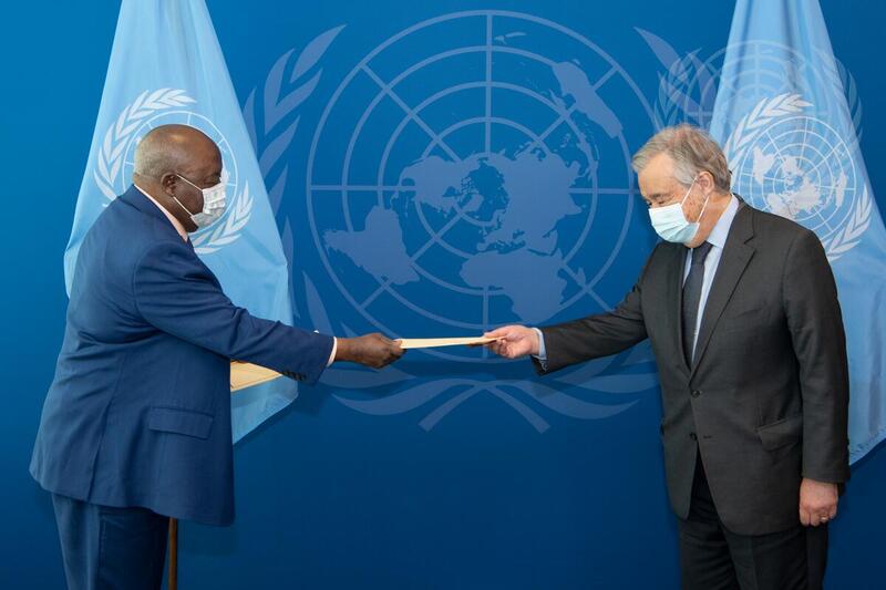 Permanent Representative of Democratic Republic of Congo Presents Credentials to Secretary-General
