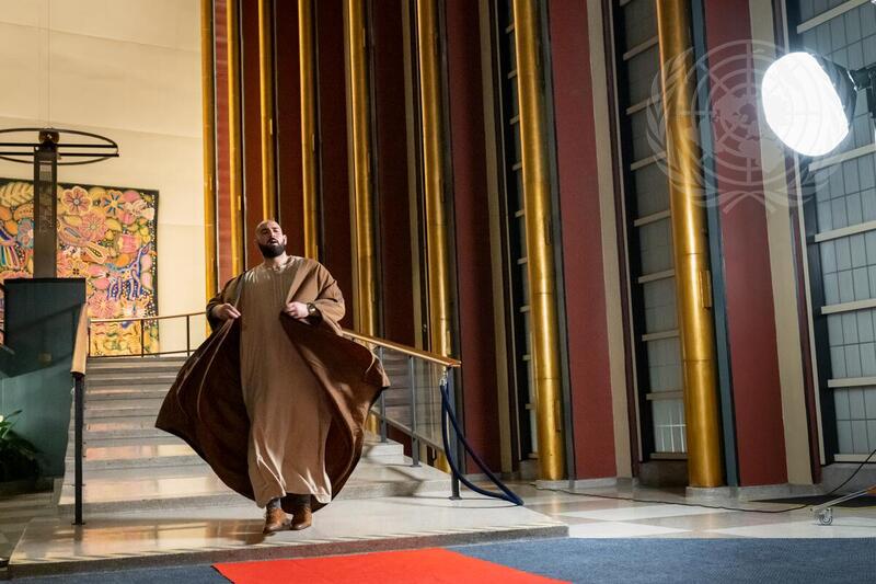 Un Guided Tours Celebrate 70th Anniversary With Fashion Show Un Photo