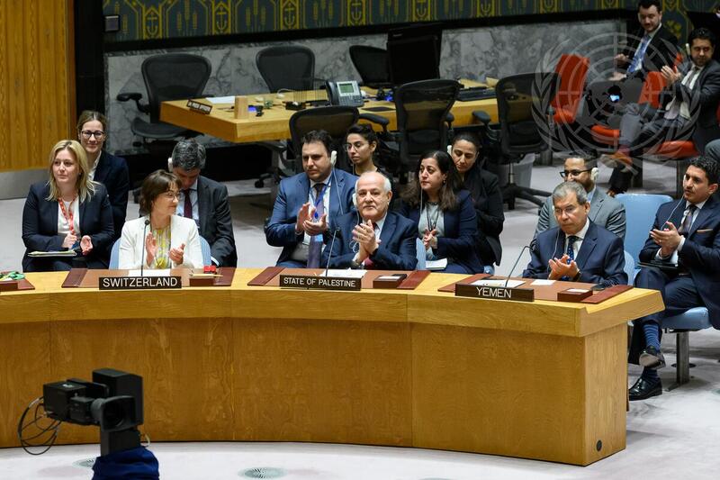 Security Council Adopts Resolution Demanding an Immediate Ceasefire in Gaza