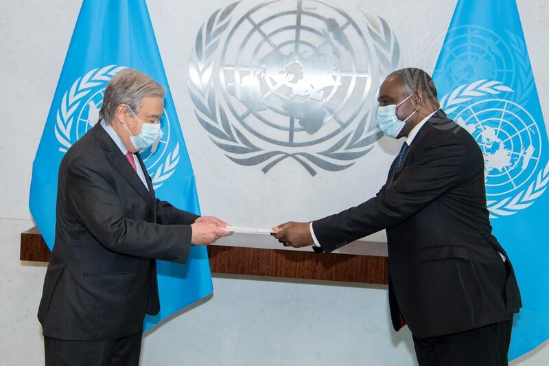 Permanent Representative of Republic of Congo Presents Credentials to Secretary-General