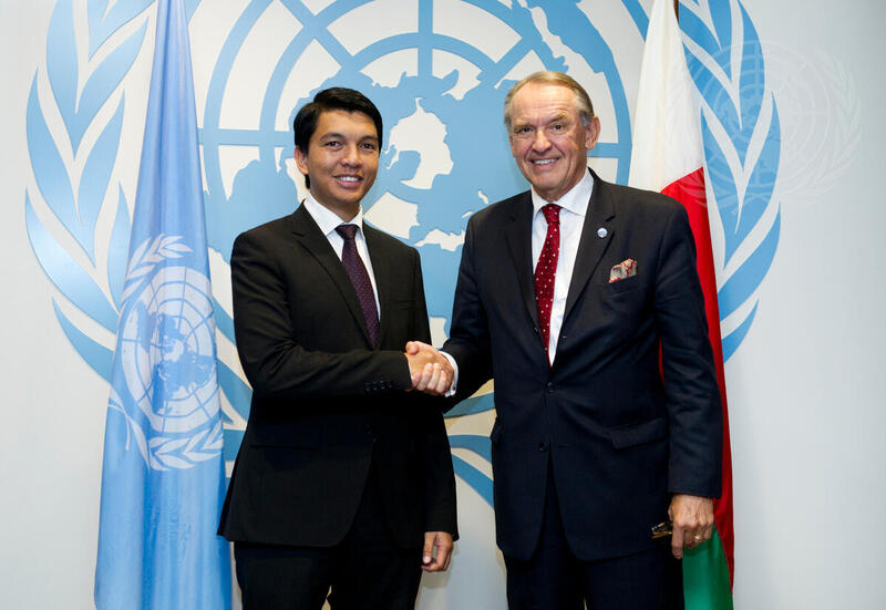 Deputy Secretary-General Meets President of Transitional Authority of Madagascar