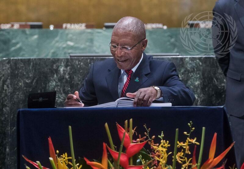 Prime Minister of Lesotho Signs Paris Agreement on Climate Change
