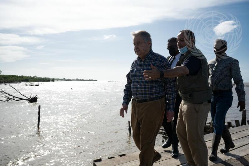 Secretary-General Visits Weg Naar Zee in Suriname