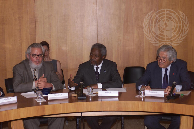 Secretary-General Visits Geneva