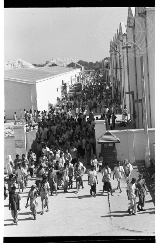 Pakistan Trains Technicians in Jute Industry