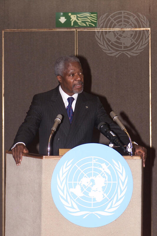 Secretary-General Visits Switzerland