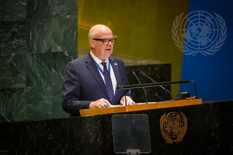 General Assembly Holds 48th Plenary Meeting