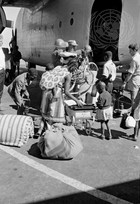South Kasai Refugees Airlifted from Kamina to Luluabourg