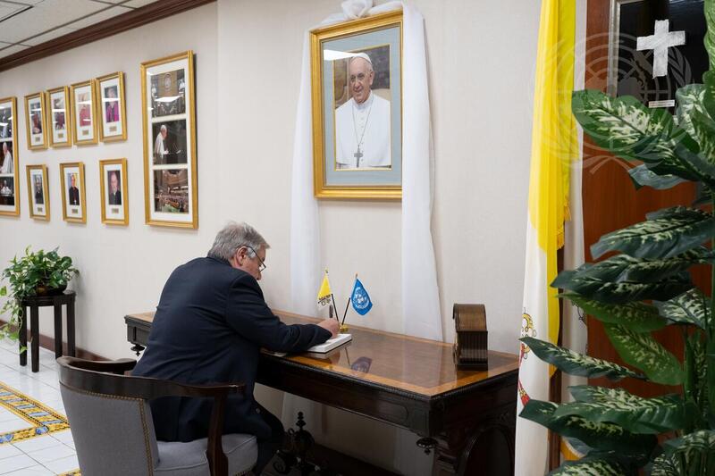 Secretary-General Signs Book of Condolences for Pope Francis