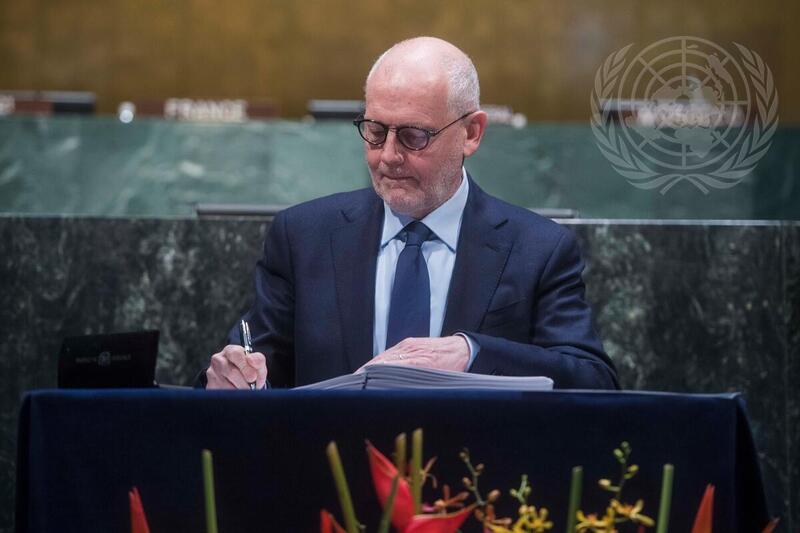 Minister of State of Monaco Signs Paris Agreement on Climate Change