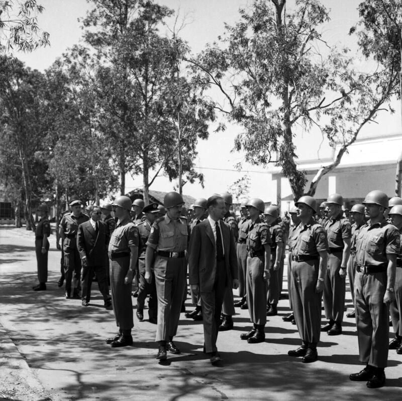 Hammarskjöld Reviews UNEF Units