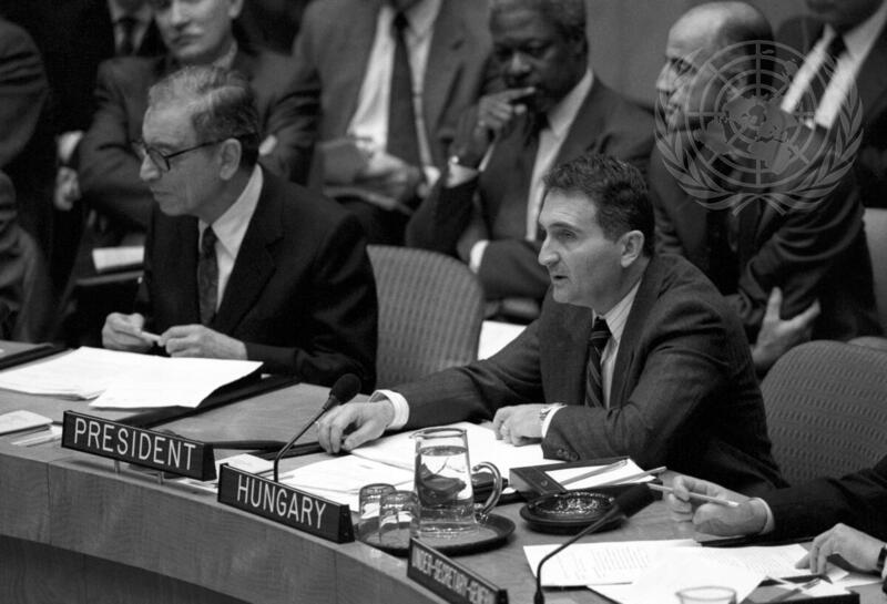 Security Council Approves Increase in Strength of UNPROFOR Force to Implement Ban on Military Flights over Bosnia and Herzegovina